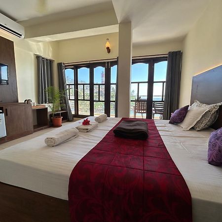 The Ocean Park Beach Resort Kovalam Dış mekan fotoğraf
