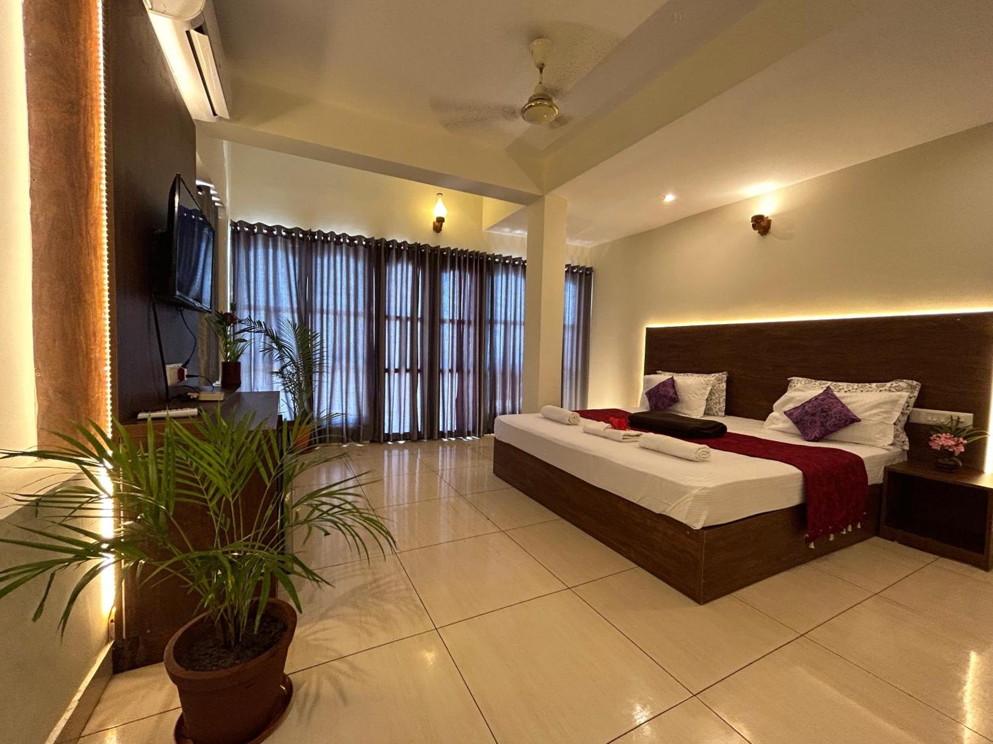 The Ocean Park Beach Resort Kovalam Dış mekan fotoğraf