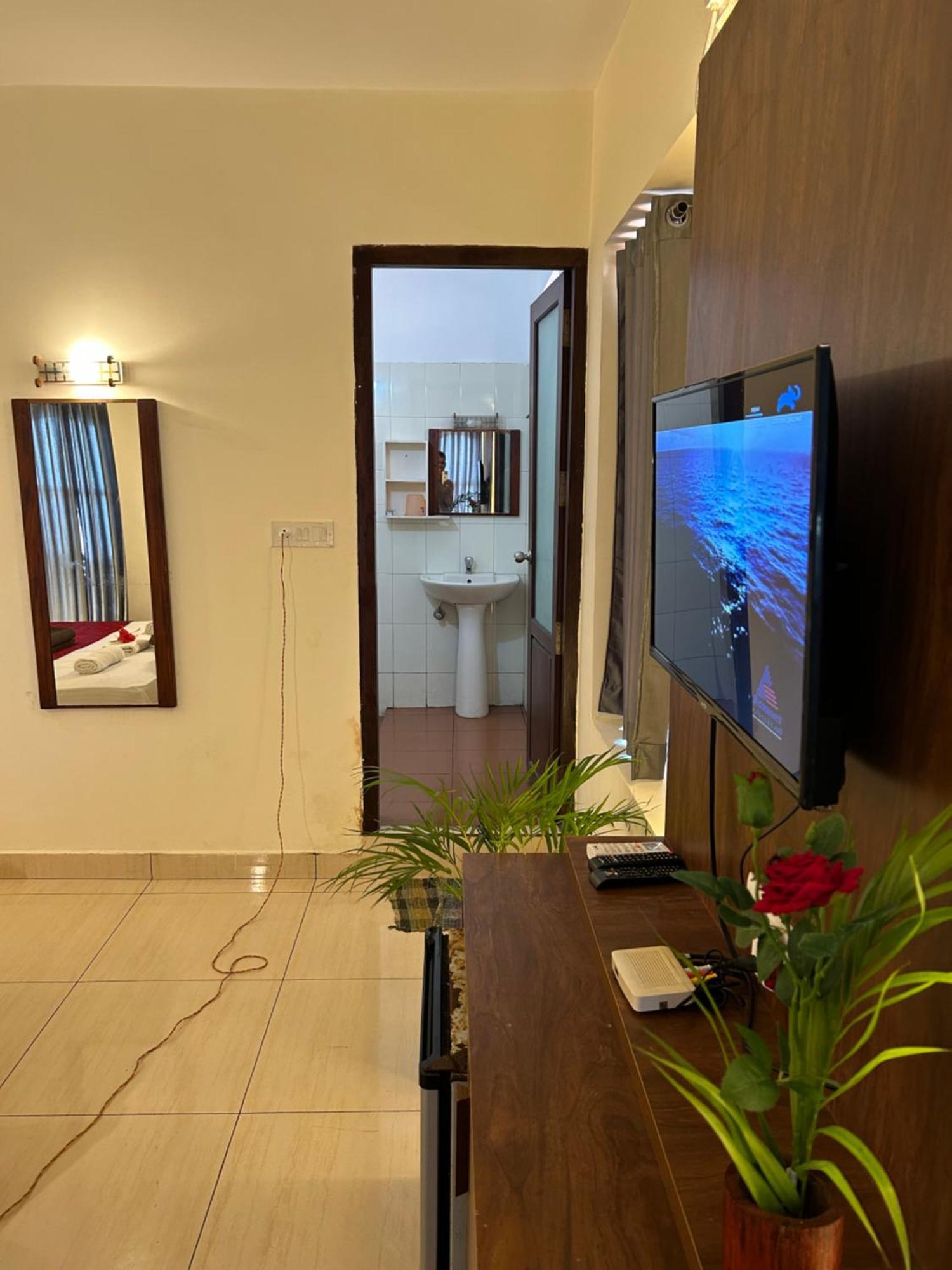 The Ocean Park Beach Resort Kovalam Dış mekan fotoğraf