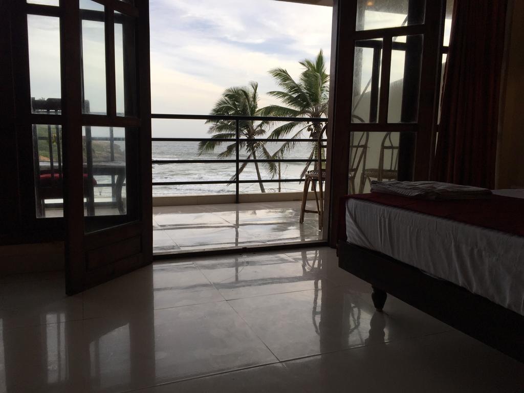 The Ocean Park Beach Resort Kovalam Dış mekan fotoğraf
