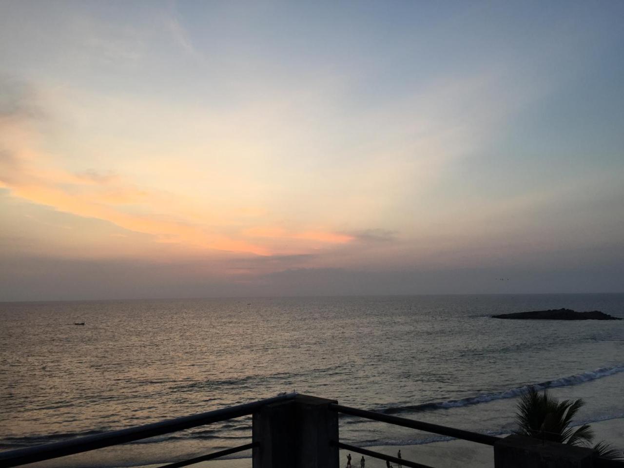The Ocean Park Beach Resort Kovalam Dış mekan fotoğraf